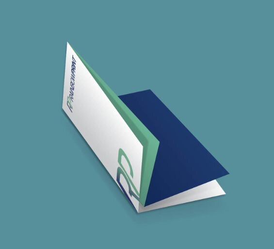 Falzflyer mit Kreuzbruch